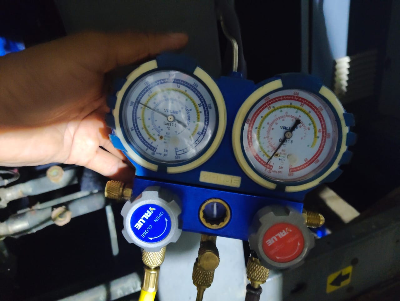 Air Sales & Service Team